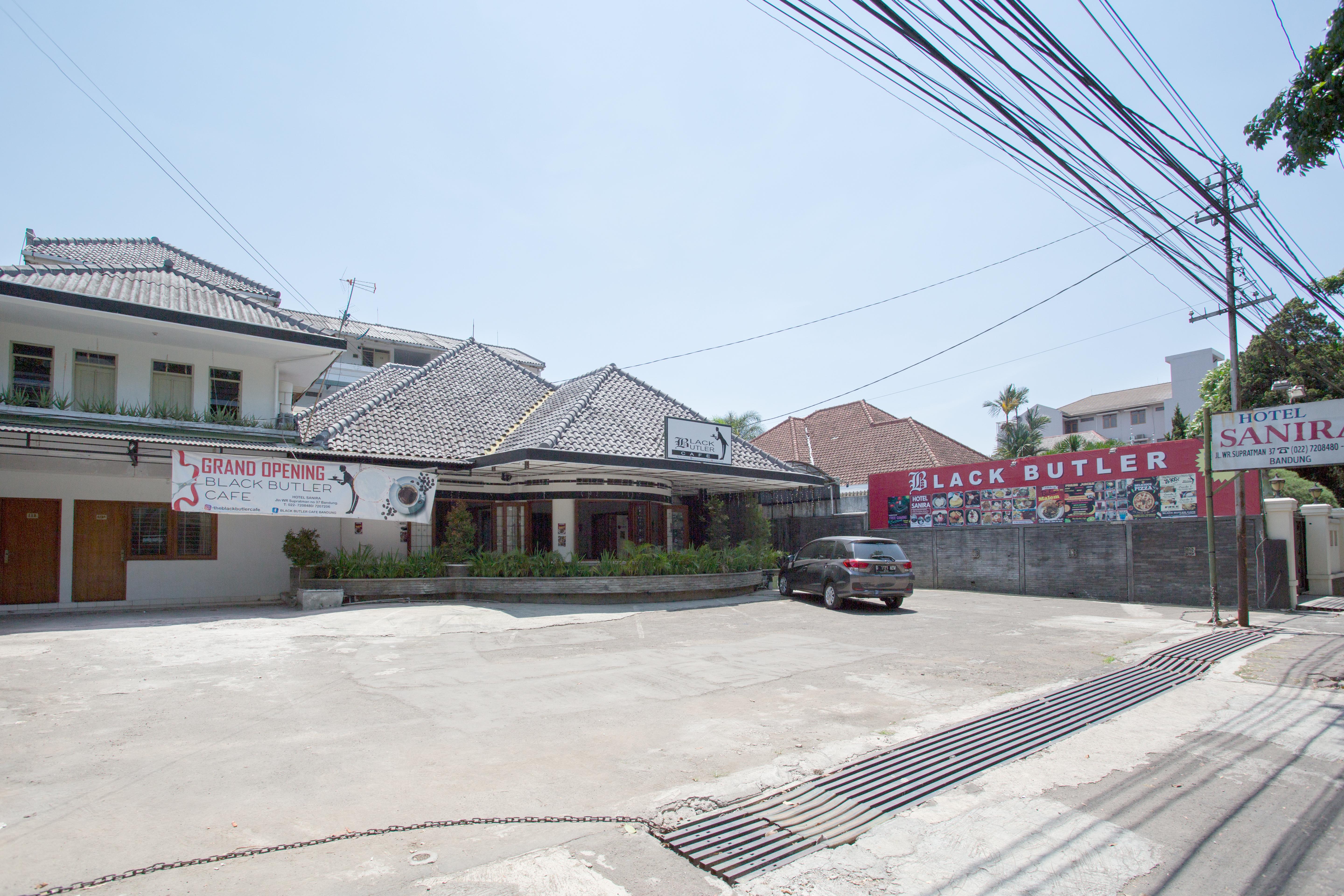 Reddoorz @ Supratman Street Hotel Bandung Exterior photo